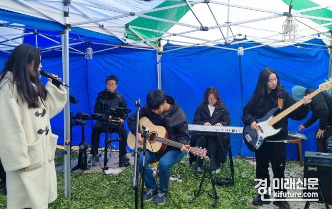 인천시교육청이 강화 양도면 우리마을교육자치회 마을축제를 개최하고 있다. <사진=인천시교육청>